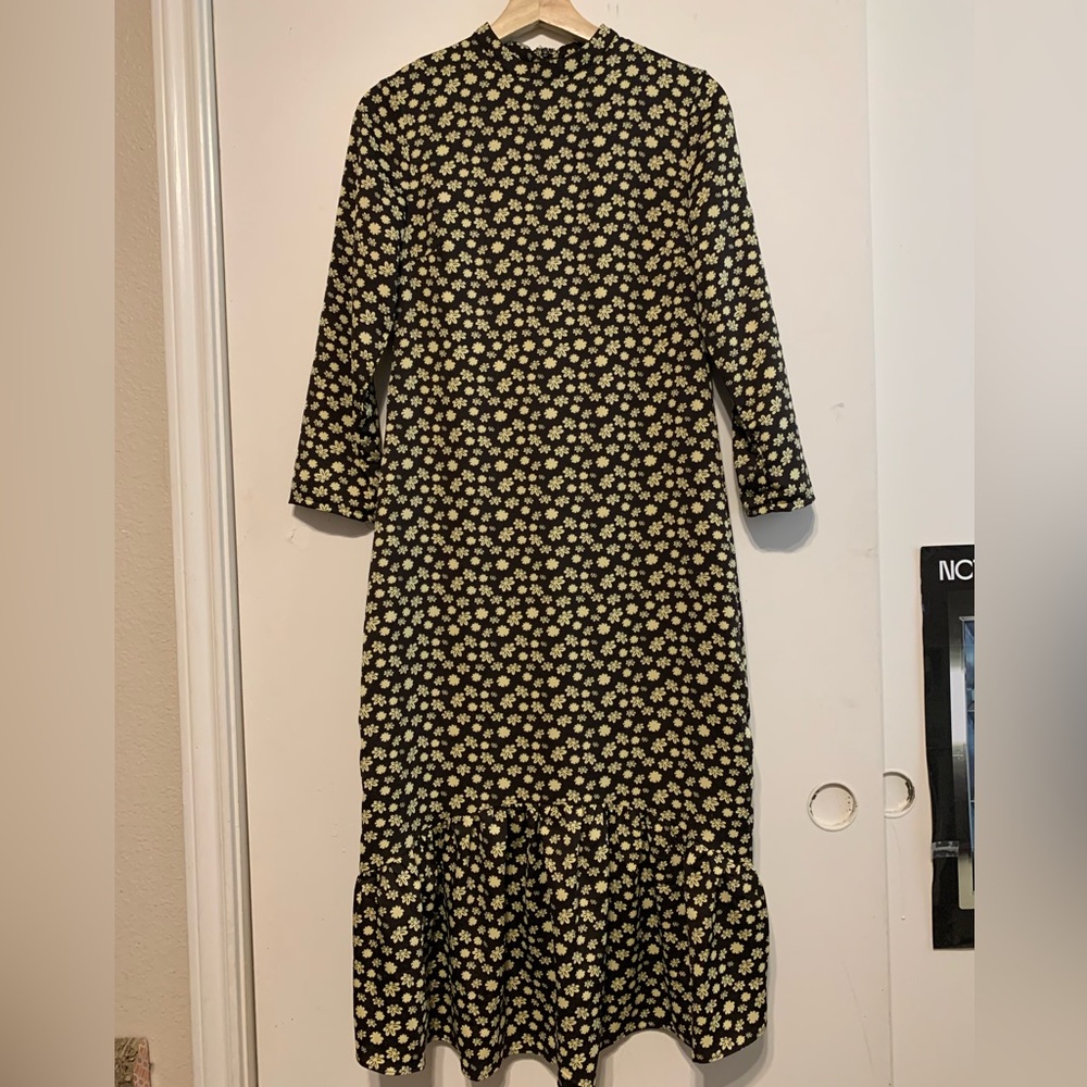 Glamorous Petite Black Floral Dress Size 2